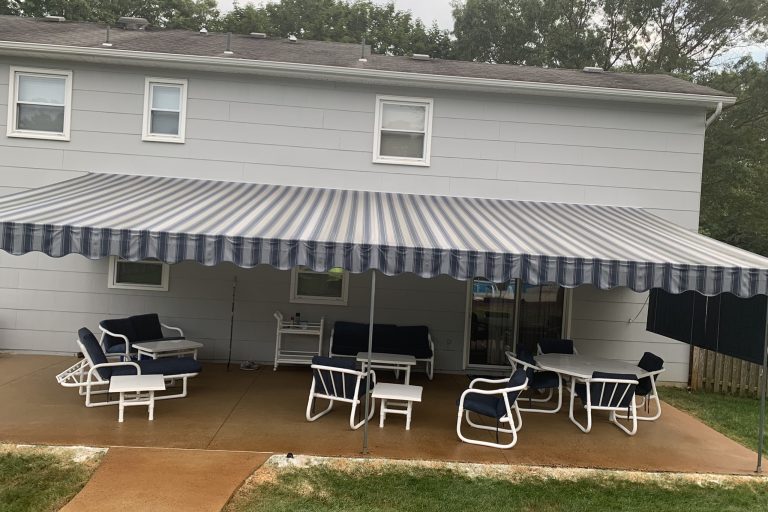 awning-cleaning